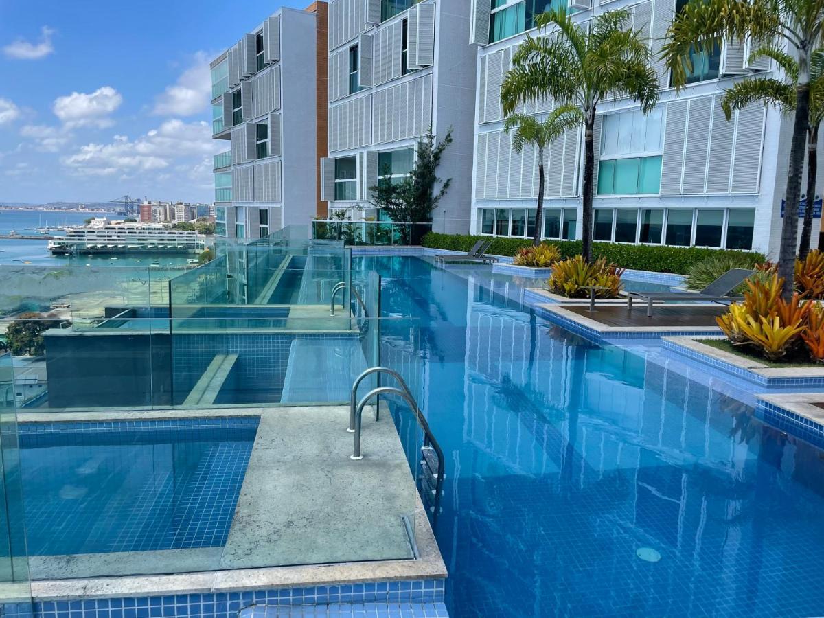 Cloc Marina Vista Mar P/ A Baia De Todos Os Santos Lejlighed Salvador Eksteriør billede