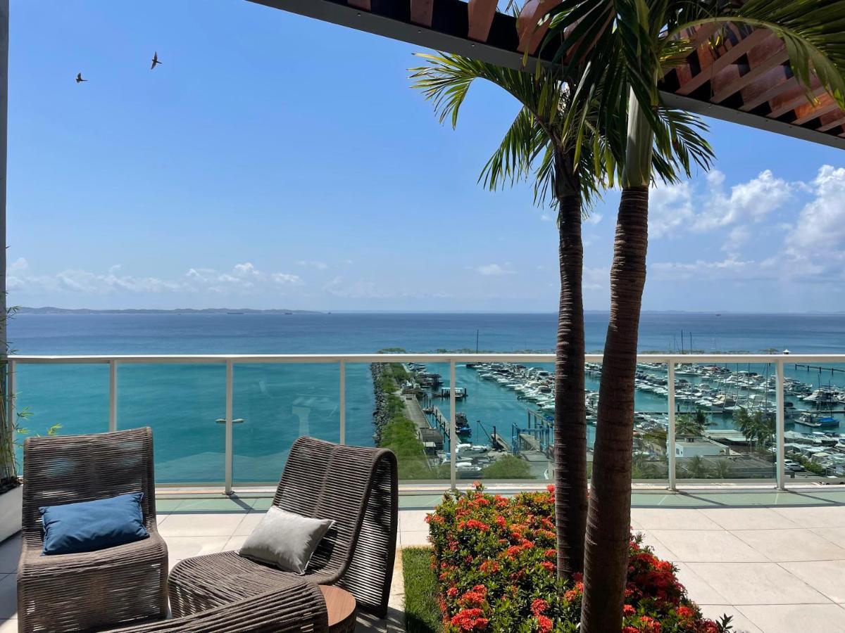 Cloc Marina Vista Mar P/ A Baia De Todos Os Santos Lejlighed Salvador Eksteriør billede